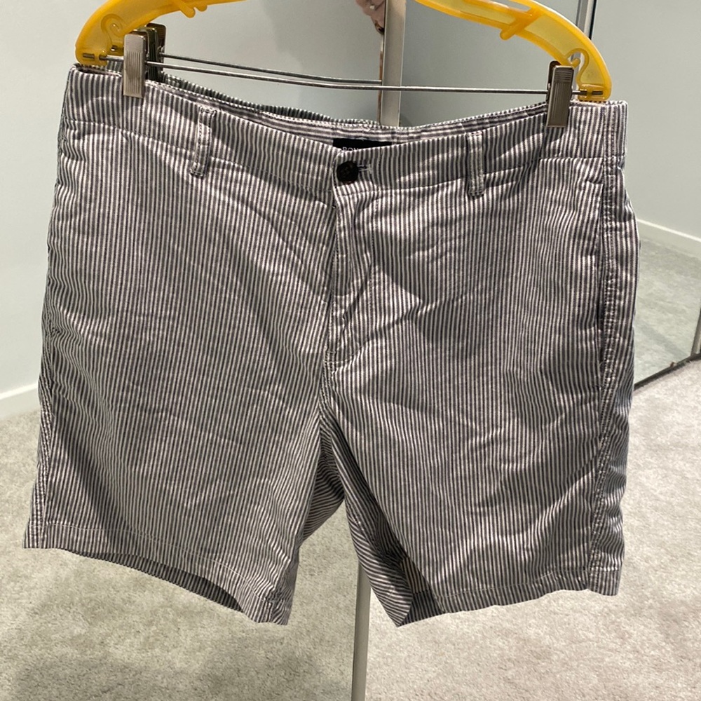 Bonobos men’s striped shorts